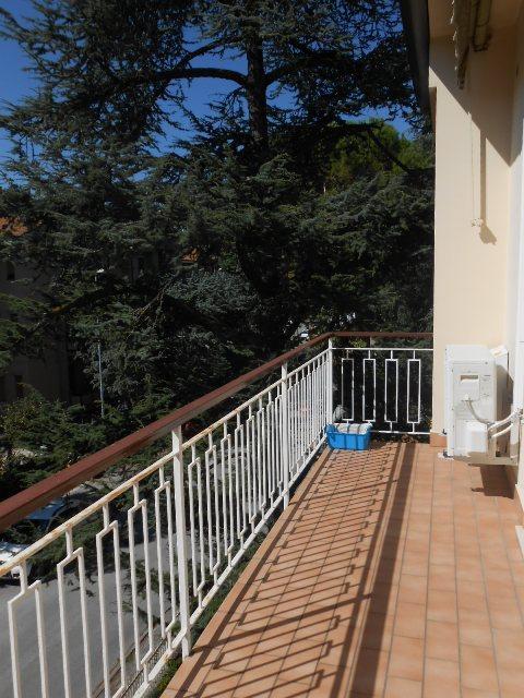 3636 - APPARTAMENTO VENDITA JESI ZONA CENTRO STORICO - € 130.000 3