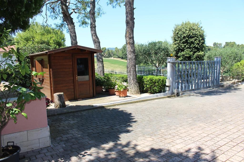 4115 - VILLA VENDITA ANCONA ZONA ANGELI DI VARANO - € 349.000 5